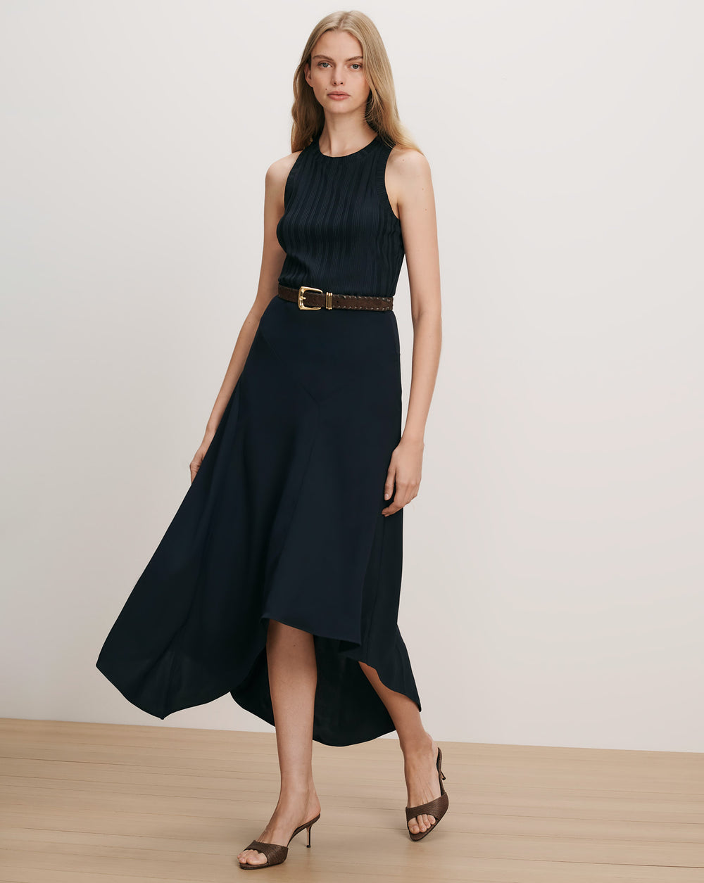 thalissa-handkerchief-dress-navy_J2606JY20822697_NAVY_01_202605201922